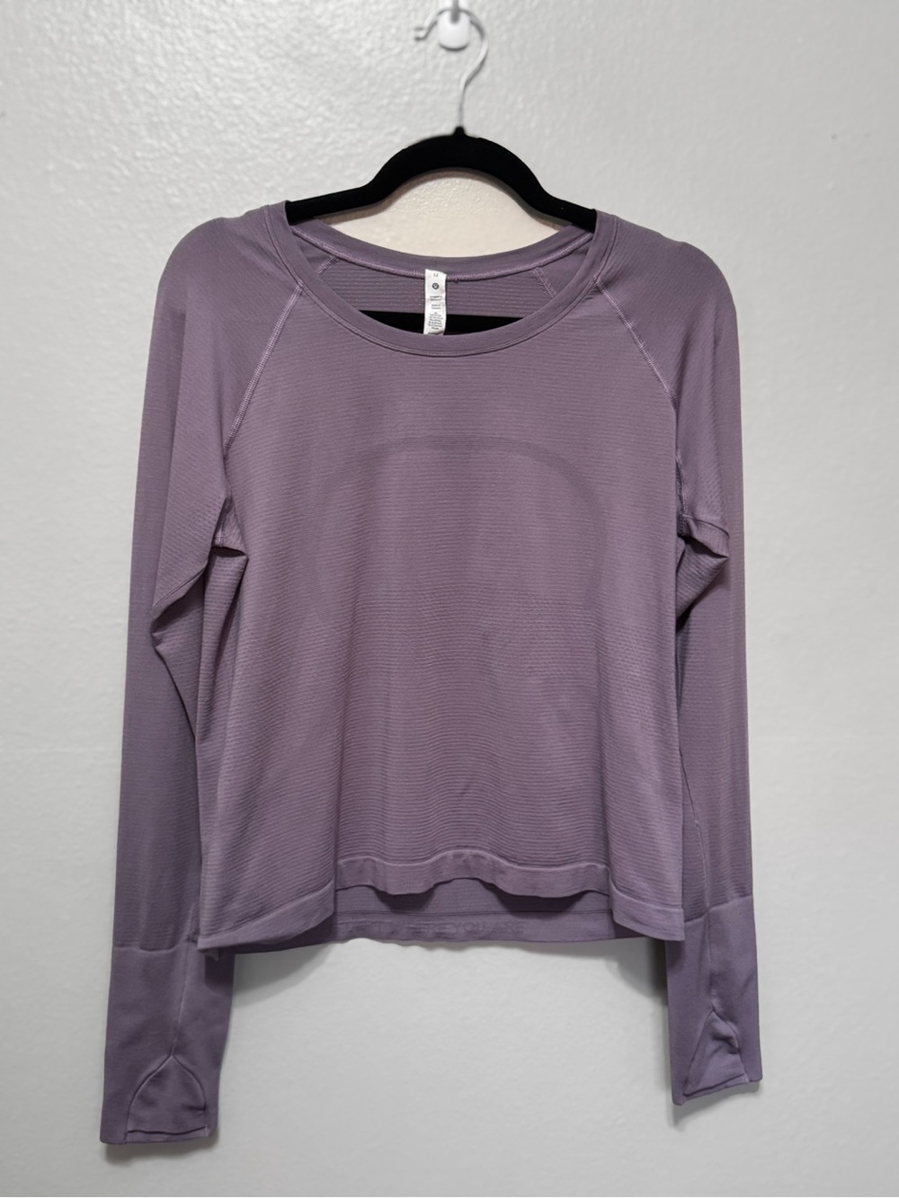 Lululemon Swiftly Waist Length Long Sleeve Size 12